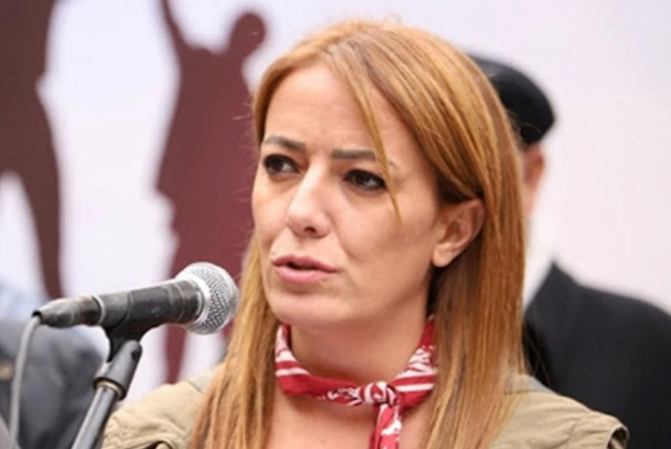 Υπό απειλή η ζωή της Τουρκοκύπριας δημοσιογράφου Αϊσεμντέν Ακίν
