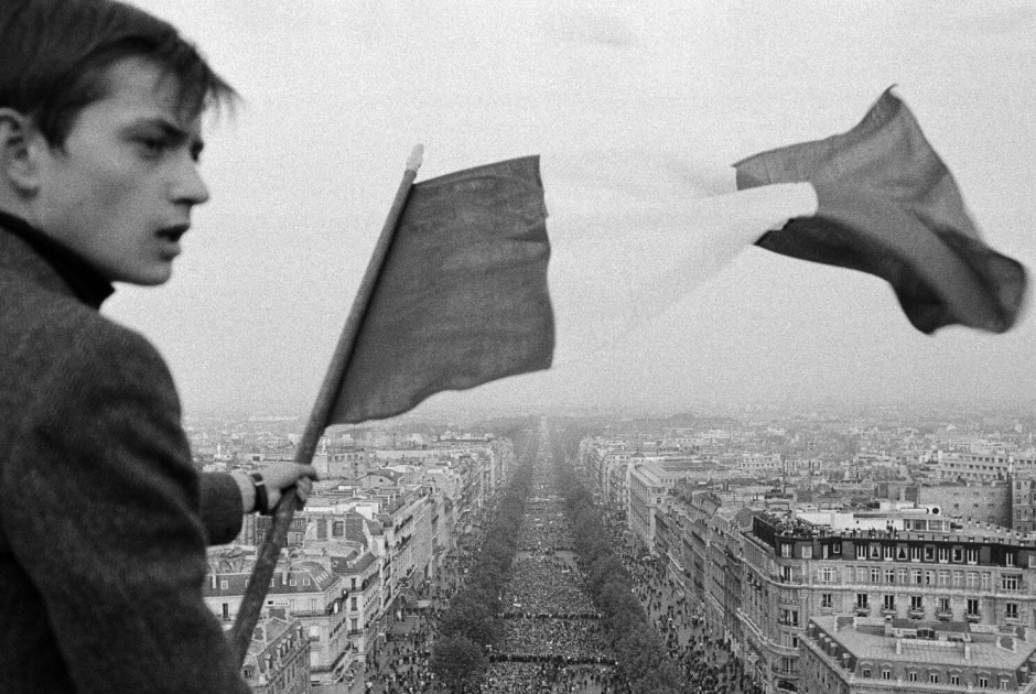 «Χίλιες σημαίες, κόκκινες, μαύρες» – Μάης του '68: Το Παρίσι φλέγεται – «Η φαντασία στην εξουσία»