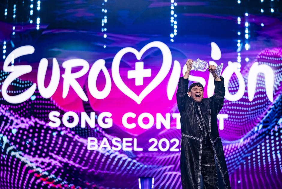 Eurovision 2025: Ποιος είναι ο JJ που χάρισε τη νίκη στην Αυστρία