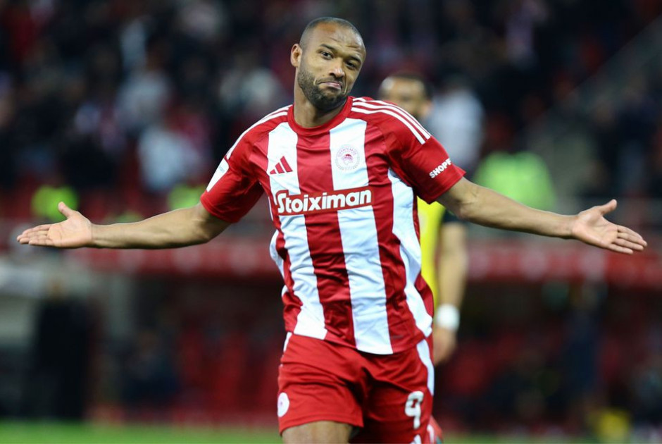 ΔΥΟ γαλλικές ομάδες για τον Ελ Κααμπί