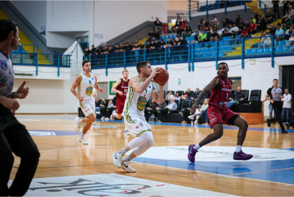 Ξεκινούν οι μάχες για τον τίτλο στο ECOMMBX Basket League