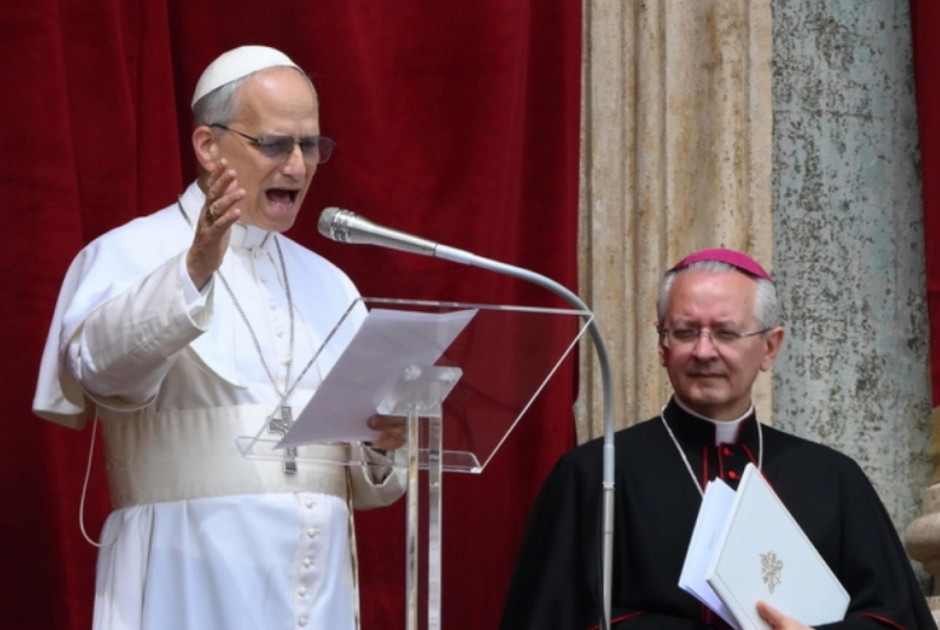 Η ειρήνη δεν οικοδομείται με απειλές και όπλα, δήλωσε ο πάπας Λέων