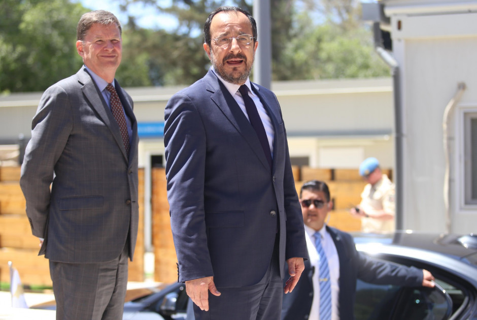 «Δεν ήταν η έκβαση που ανέμενα» – Δηλώσεις ΠτΔ μετά τη συνάντηση με Τατάρ
