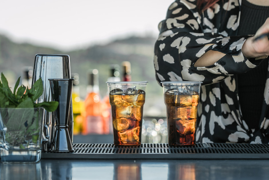 Στην Πλατεία Ελευθερίας θα στηθούν 25 pop-up bars!