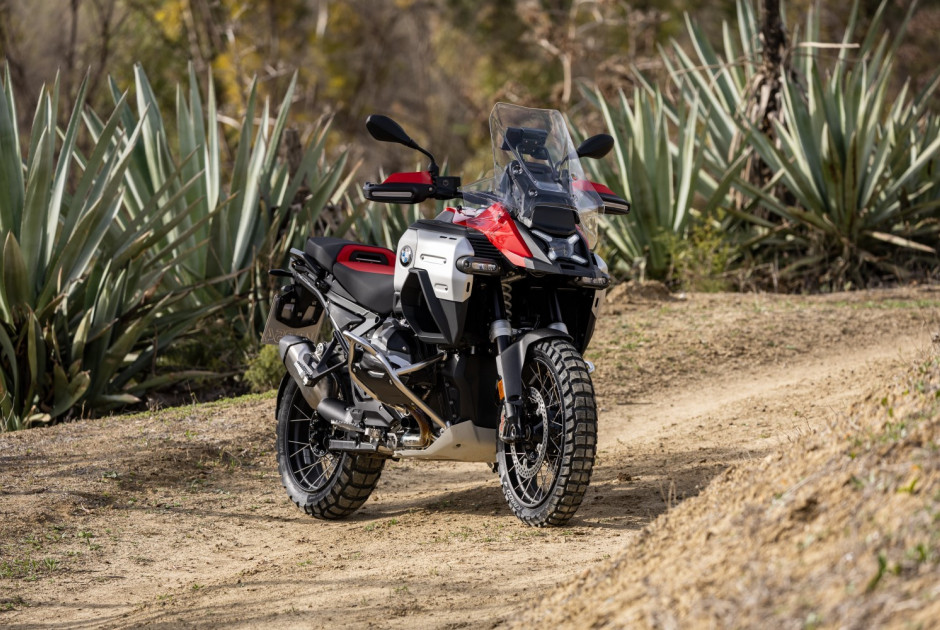 Η νέα BMW R 1300 GS Adventure είναι ιδανική για περιπέτεια και ταξίδια μεγάλων αποστάσεων