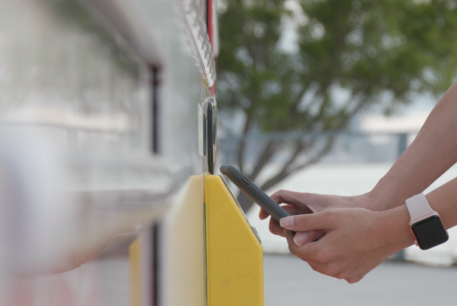 Προσοχή στους ψεύτικους κωδικούς QR σε χώρους στάθμευσης