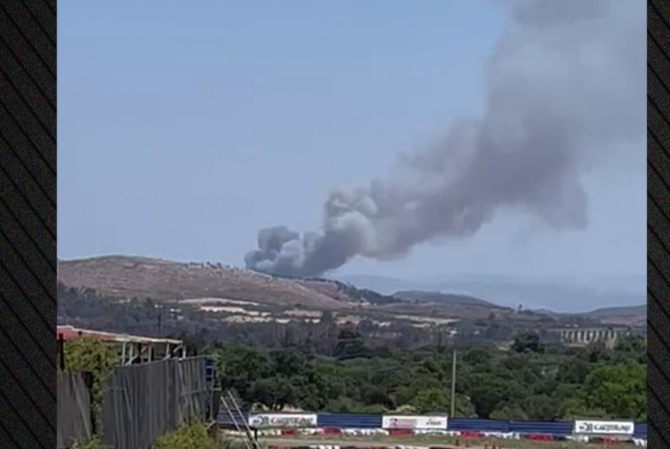 Συναγερμός στην Ελλάδα - Μεγάλη φωτιά στον Μαραθώνα Αττικής