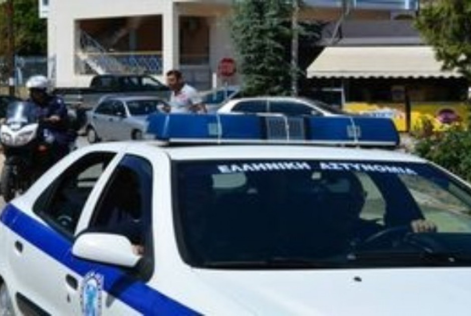 Τραυματισμός 9χρονου: Καταπλακώθηκε από μεταλλική πόρτα σε γήπεδο