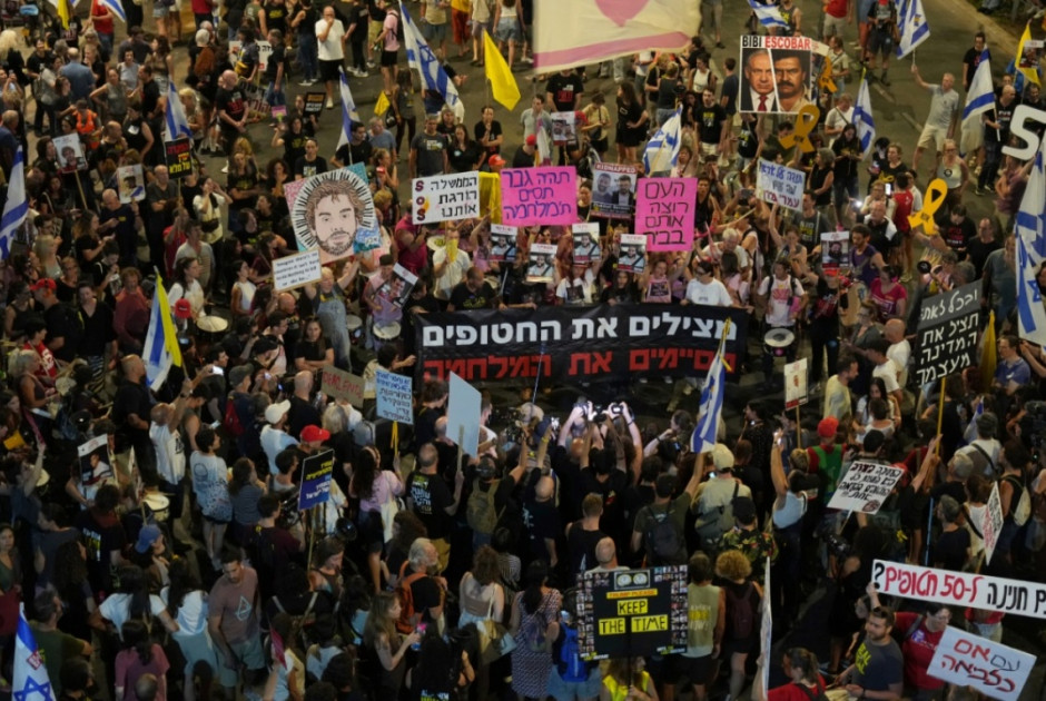 «Φέρτε πίσω τους ομήρους» - Στους δρόμους χιλιάδες Ισραηλινοί