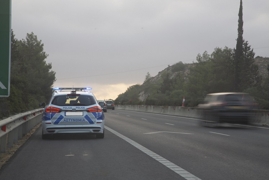 Τροχαία κίνηση στον αυτοκινητόδρομο Λευκωσίας – Λεμεσού λόγω μηχανικής βλάβης οχήματος