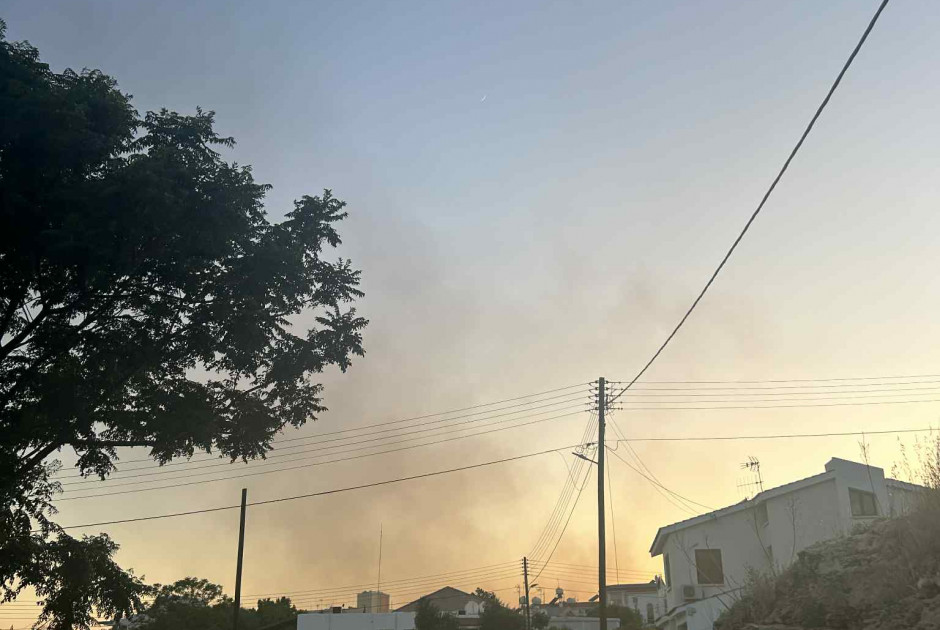 Υπό έλεγχο η φωτιά σε Δημοτικό