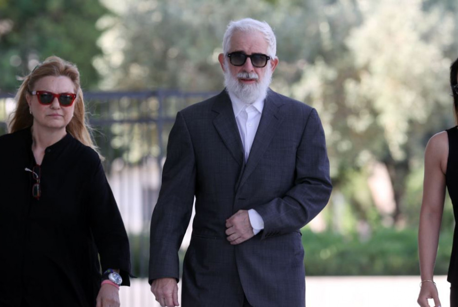 Πέτρος Φιλιππίδης: «Ήμουν άπιστος, βιαστής δεν ήμουν»