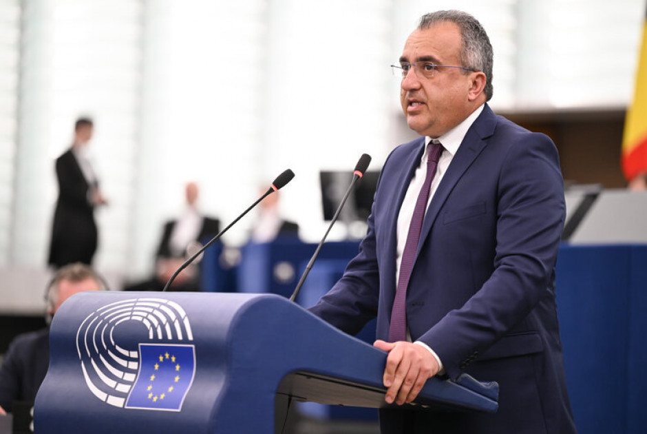 Υπερψηφίστηκε η γνωμοδότηση Χατζηπαντέλα για ενίσχυση συνεργασίας ΕΕ-ΗΒ σε θέματα υγείας