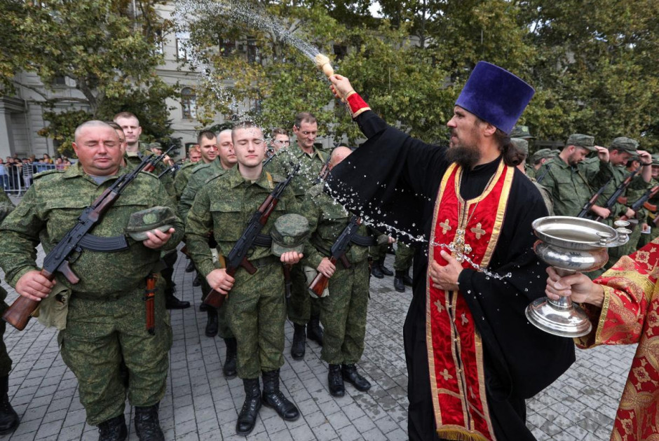 Η Ρωσία προσφέρει «καταφύγιο» σε όσους ασφυκτιούν τις δυτικές φιλελεύθερες αξίες