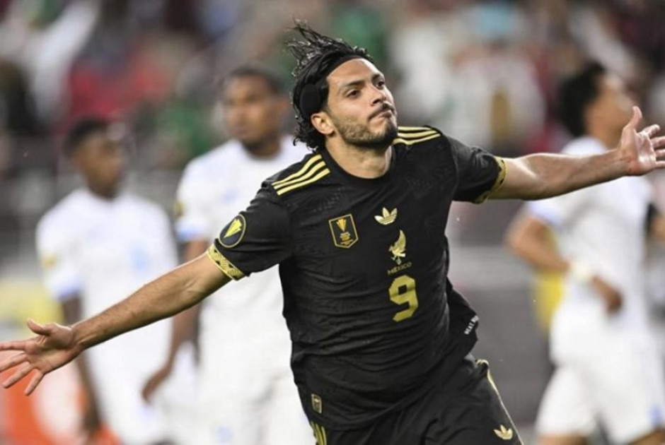 Στον τελικό του Gold Cup το Μεξικό του Πινέδα