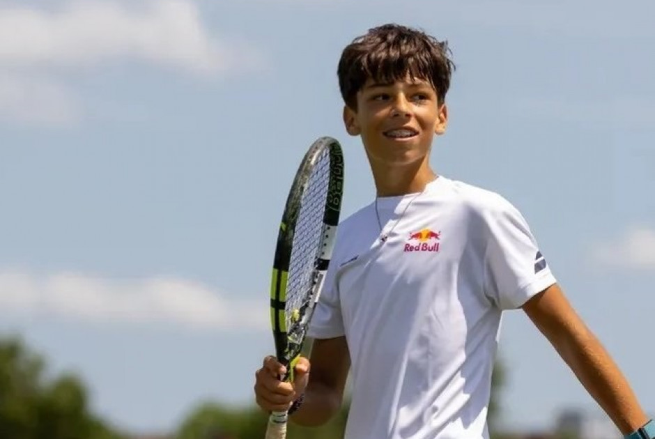 Ένας 14χρονος Ελλαδίτης στον τελικό του Wimbledon – ΤΡΟΜΕΡΟΣ ο Ραφαήλ Παγώνης