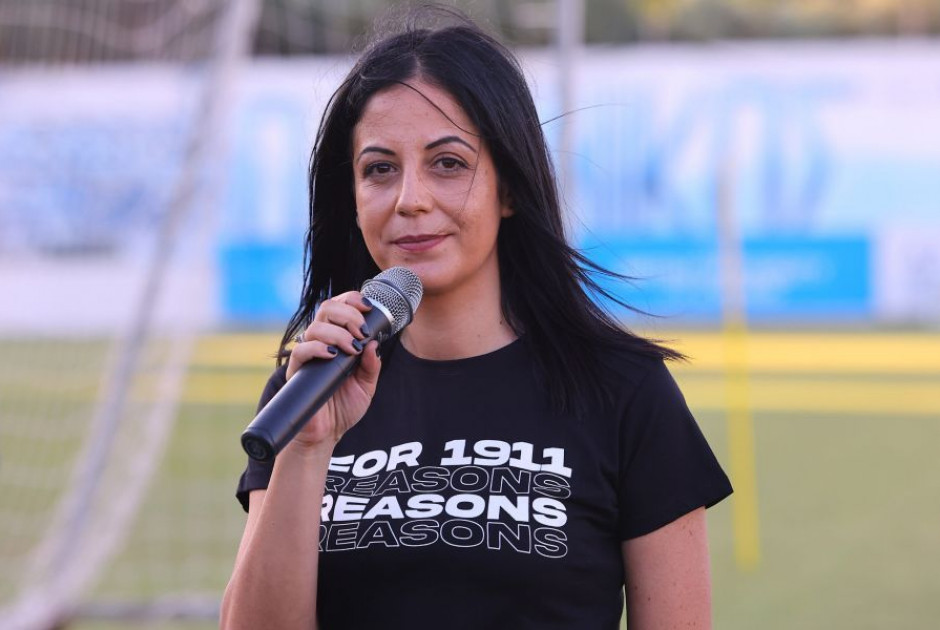 &Alpha;&pi;&omicron;&chi;&alpha;&iota;&rho;έ&tau;&eta;&sigma;&epsilon; &tau;&eta;&nu; &Sigma;&tau;έ&lambda;&lambda;&alpha; &Mu;ά&rho;&kappa;&omicron;&upsilon; &eta; &Alpha;&nu;ό&rho;&theta;&omega;&sigma;&eta;