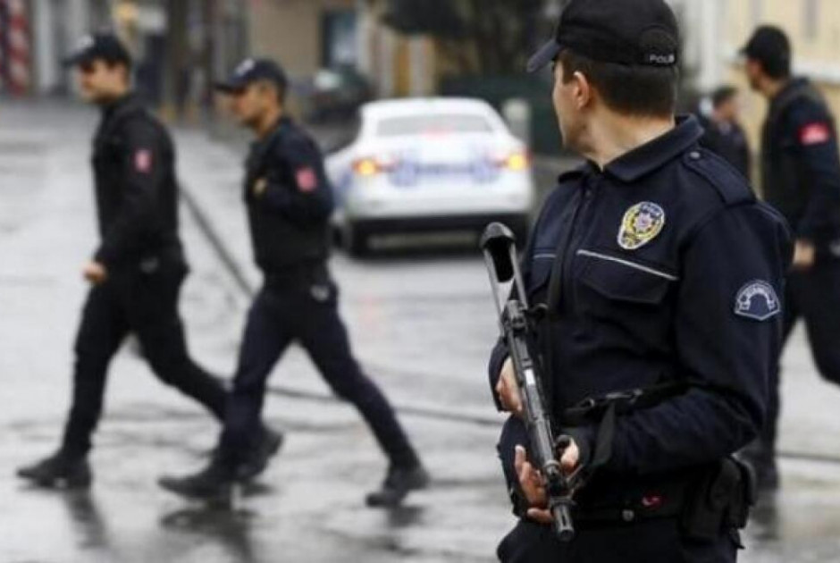 Άγρια δολοφονία: Πρώην αστυνομικός σκότωσε τη φίλη του