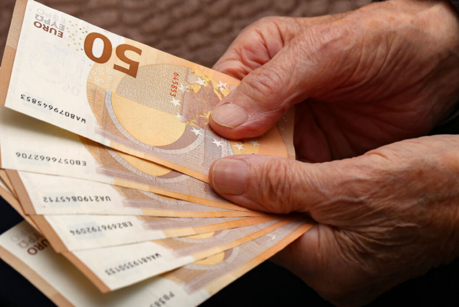 Υπουργικό: Επέκταση στην επιδότηση ηλεκτρικού ρεύματος για ευάλωτους μέχρι τέλος 2026