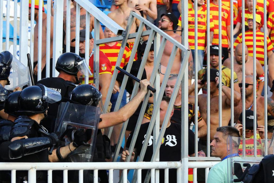 Επίθεση στην αποστολή Σέρβικης ομάδας στην Πολωνία πριν την αποψινή ρεβάνς