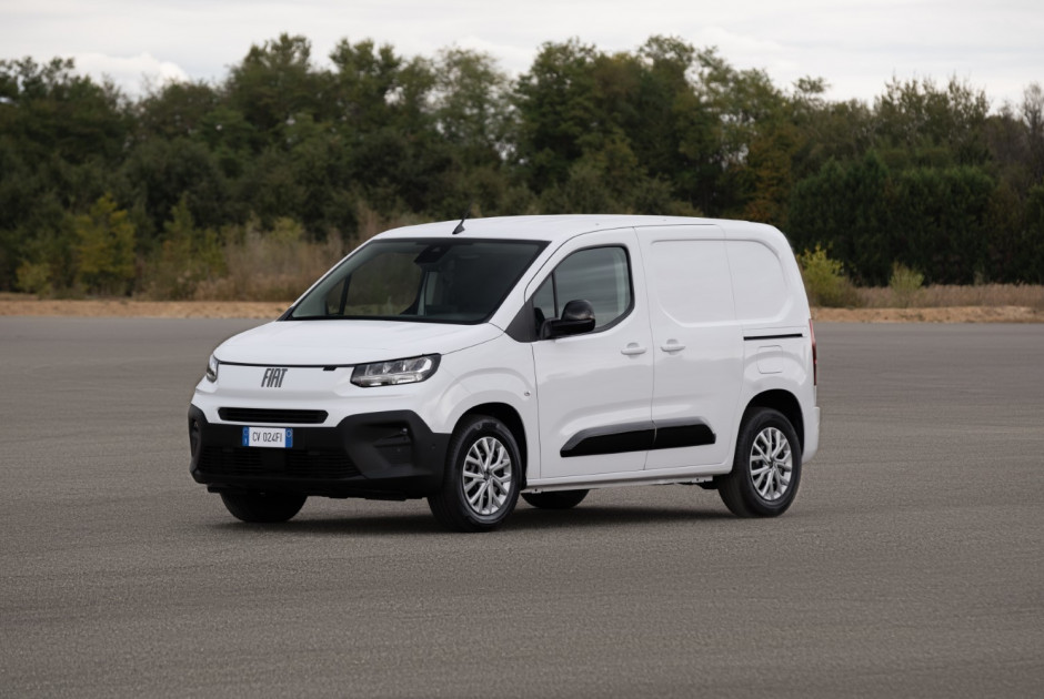 To Fiat Doblò είναι το «Van της Χρονιάς» στα Auto Express New Car Awards 2025