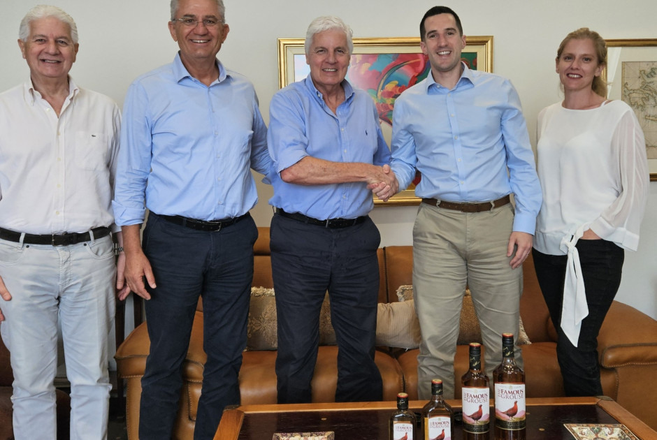 “The Famous Grouse” στην γκάμα της Laiko Cosmos Trading Ltd