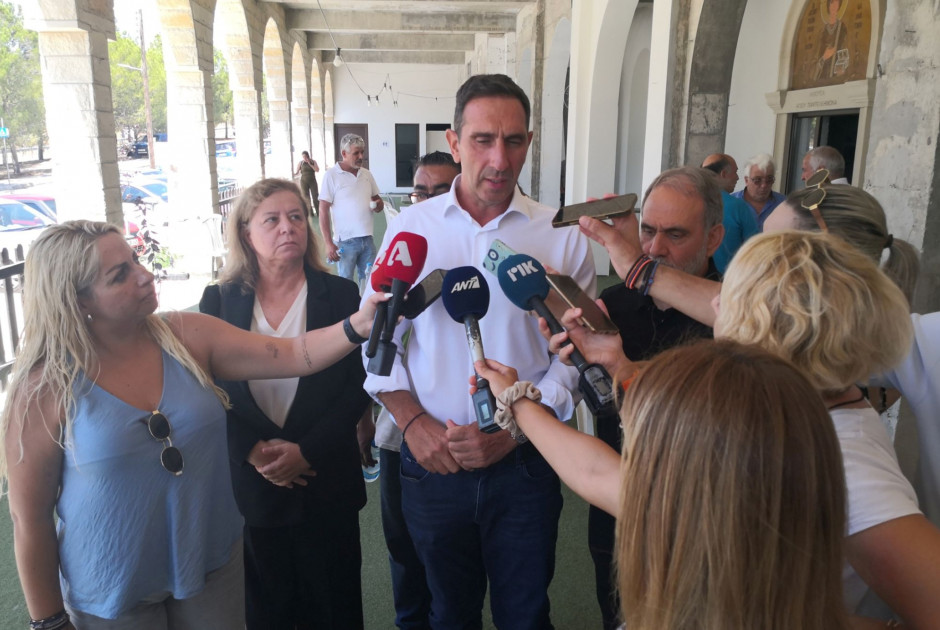 Στις πυρόπληκτες περιοχές ο ΥΠΕΣ – Ξεκινά η καταβολή αποζημιώσεων αύριο