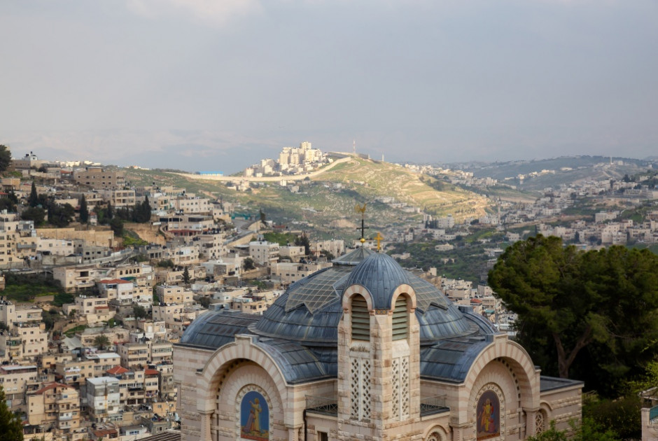 Η Πρεσβεία της Παλαιστίνης καταδικάζει το πάγωμα λογαριασμών του Πατριαρχείου Ιεροσολύμων