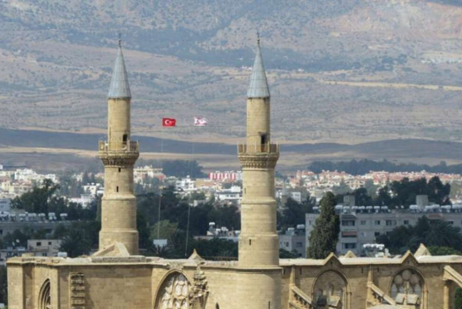 Μπλακ άουτ στα Κατεχόμενα – Έκρηξη και φωτιά σε ηλεκτροπαραγωγικό σταθμό στη Μόρφου