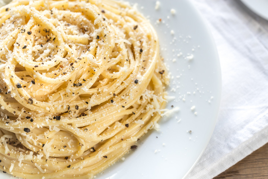 «Ε, όχι και κρέμα» στην Cacio e pepe – Δεν άρεσε στους Ιταλούς η συνταγή για ζυμαρικά της Good Food