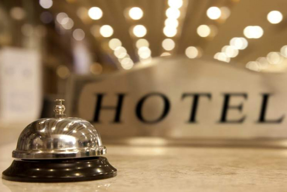 Πρώην πράκτορας του FBI αποκαλύπτει: Τι να προσέχουμε όταν μένουμε σε ξενοδοχείο
