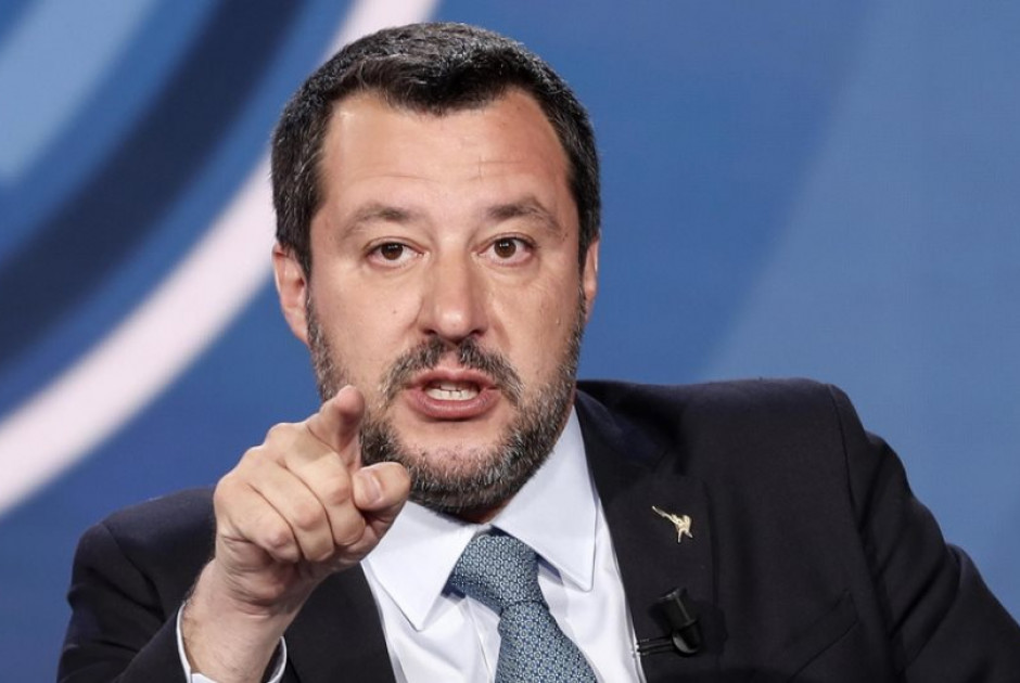Σαλβίνι: «Να πάει ο Μακρόν με κράνος και τουφέκι στην Ουκρανία»