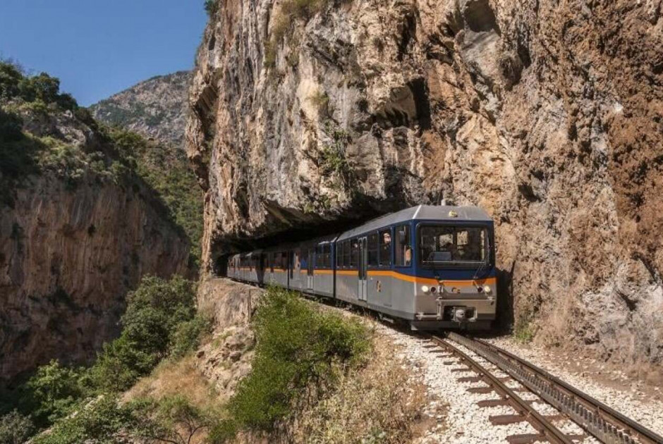 Ελλάδα: Ακινητοποιήθηκε τρένο λόγω βλάβης