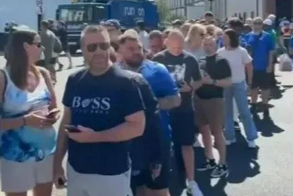 Γίνονται και στην Αγγλία: Χιλιάδες φίλοι της Τσέλσι έχουν πρόβλημα με τα ηλεκτρονικά εισιτήριά τους