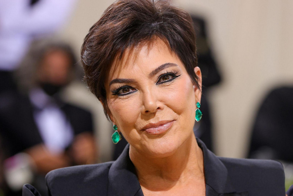 Kris Jenner: Viral η νέα φωτογραφία της με… έξι δάχτυλα