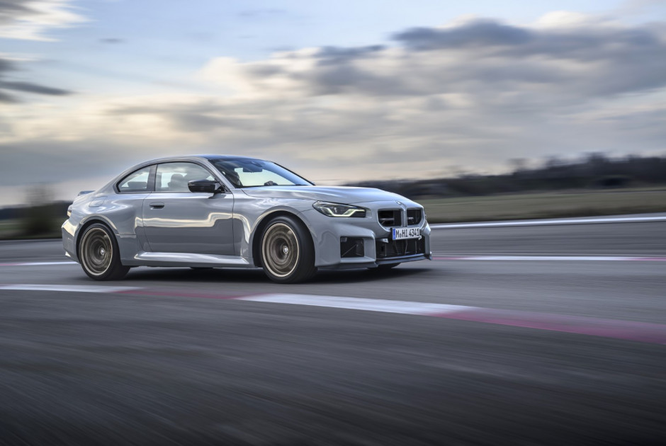 Η νέα BMW M2 CS ανεβάζει τον πήχη της απόλυτης οδηγικής απόλαυσης