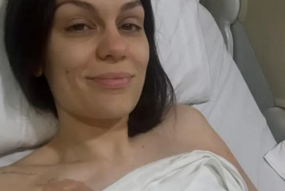 Jessie J: Ξανά στο Νοσοκομείο μετά την επέμβαση για τον καρκίνο του μαστού