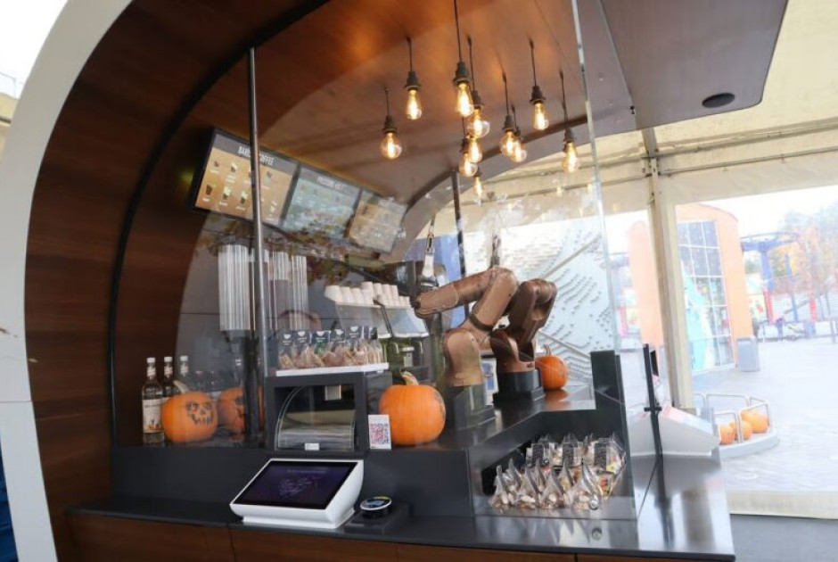 Ρόλο barista αναλαμβάνουν τα ρομπότ στη Βαυαρία