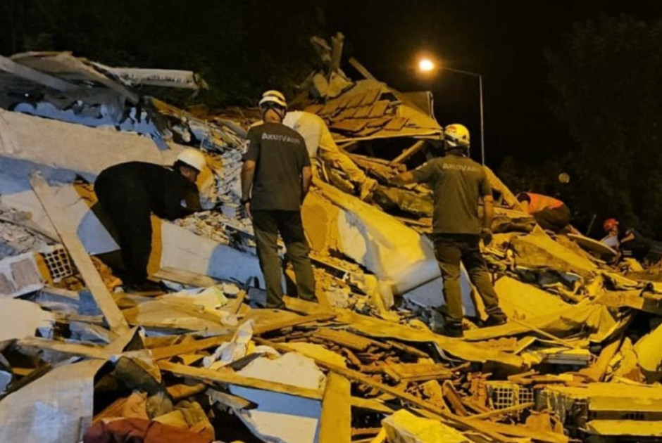 Ένας νεκρός και 29 τραυματίες από σεισμό στην Τουρκία (ΒΙΝΤΕΟ)