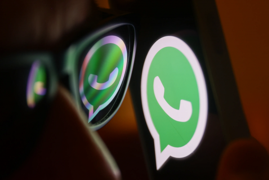 Περιορίζει την πρόσβαση των Ρώσων σε Telegram και WhatsApp ο Πούτιν