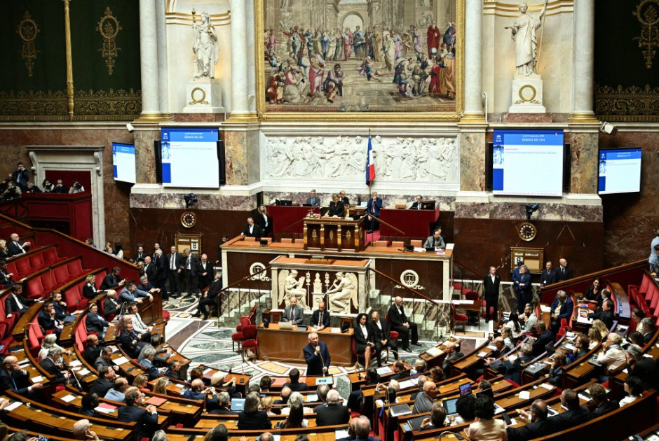 Κατέρρευσε η κυβέρνηση στη Γαλλία – Έχασε την ψήφο εμπιστοσύνης ο Μπαϊρού