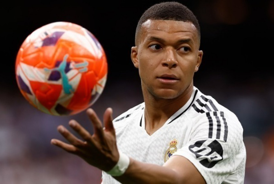 Ο Μπαπέ βρίσκεται δύο γκολ μακριά από την...Ιστορία!