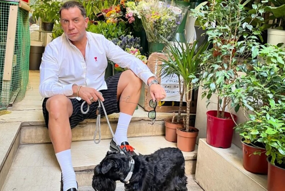 Δύσκολες ώρες για τον Μαζωνάκη: Πέθανε η σκυλίτσα του