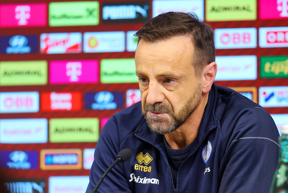 Απόστολος Μάντζιος: "Tα δύο φιλικά μας επιτρέπουν να δοκιμάσουμε πράγματα".