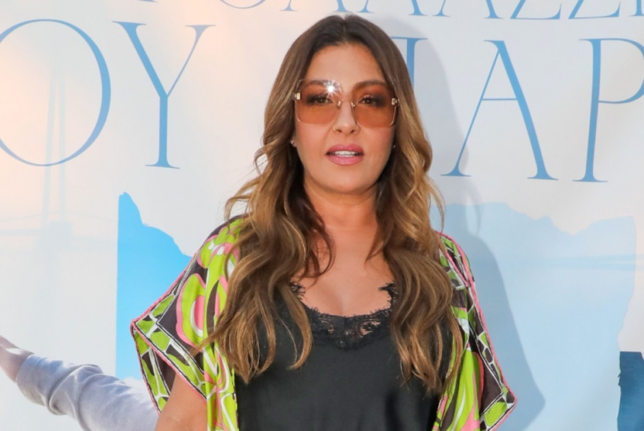 Παπαρίζου: Μας δείχνει τον εαυτό της παιδί (ΦΩΤΟΣ)