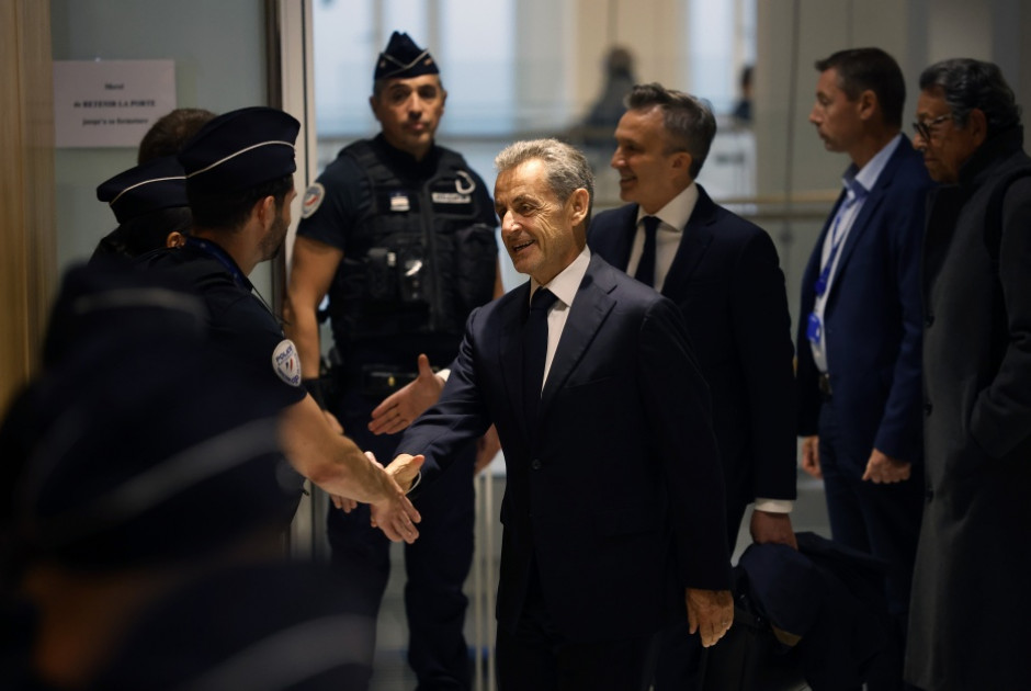 Αποφυλακίζεται ο Νικολά Σαρκοζί με απόφαση του δικαστηρίου - Τίθεται υπό δικαστική επιτήρηση
