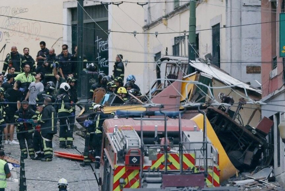Τραγωδία στη Λισαβόνα: Τουλάχιστον 15 νεκροί από εκτροχιασμό τελεφερίκ (ΒΙΝΤΕΟ & ΦΩΤΟ)