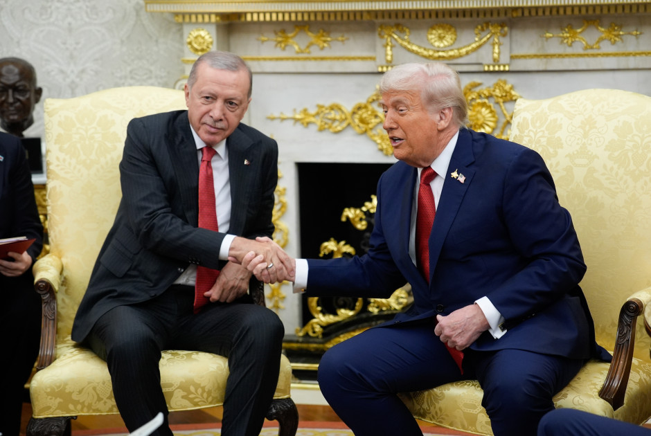 Ερντογάν - Τραμπ: Τη Δευτέρα θα συζητήσουν Ουκρανικό και Γάζα