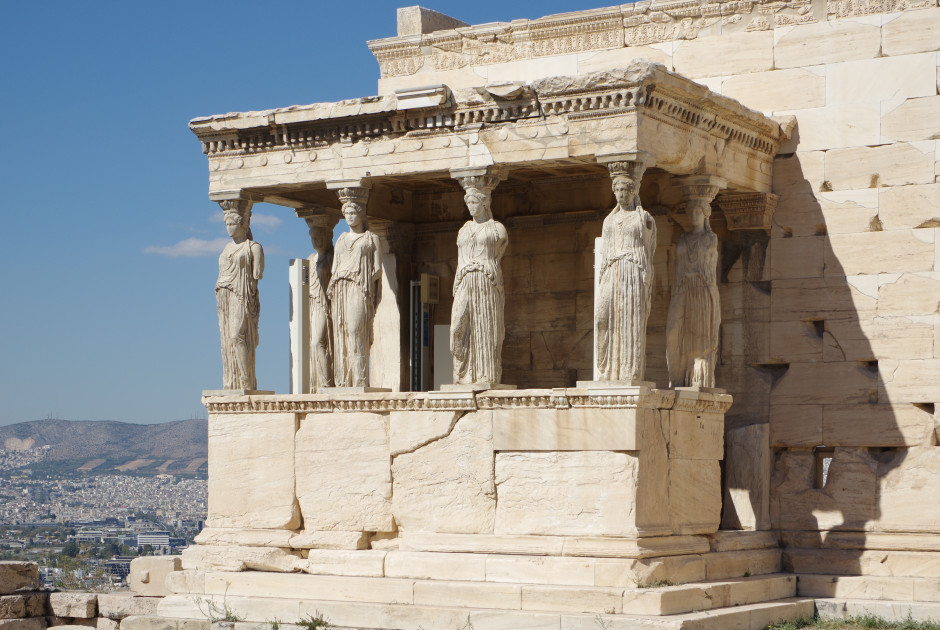 Η καρυάτιδα από το Λονδίνο στην Ακρόπολη…με την βοήθεια AI
