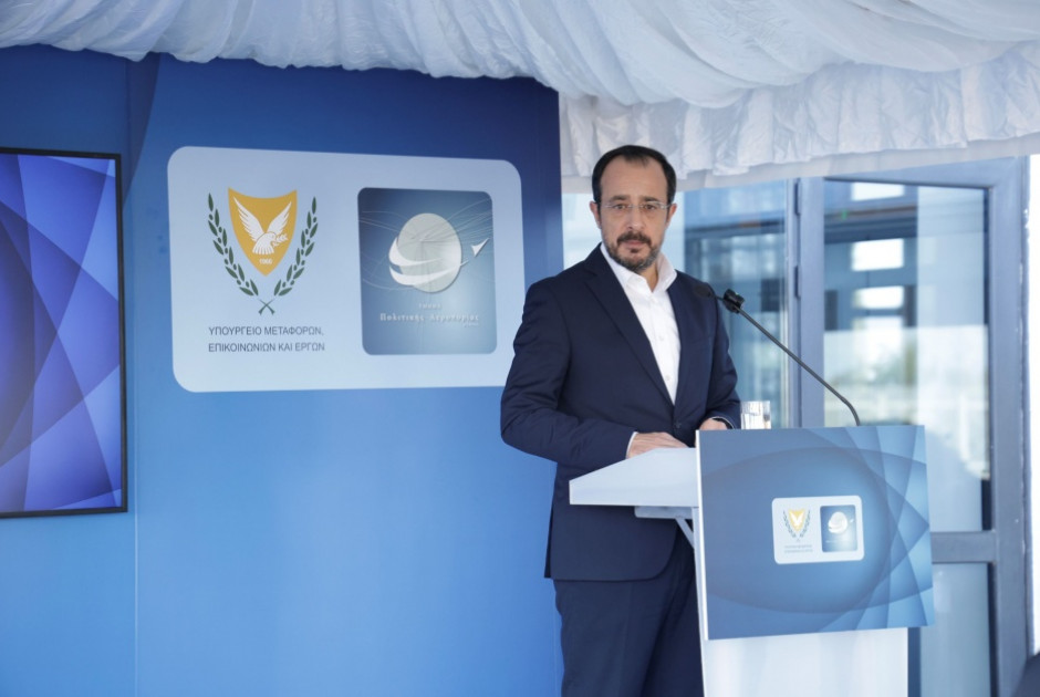Διασφάλιση απρόσκοπτης εναέριας κυκλοφορίας, είπε ο ΠτΔ στα εγκαίνια του Κέντρου Ελέγχου